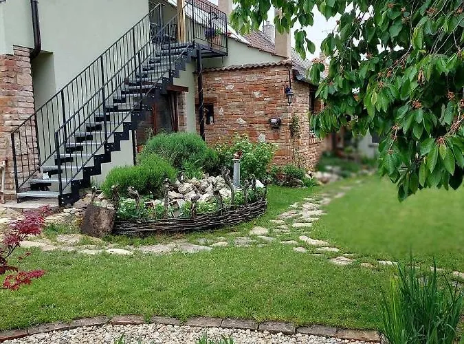 Apartma U Rybnicku * Dolni Dunajovice